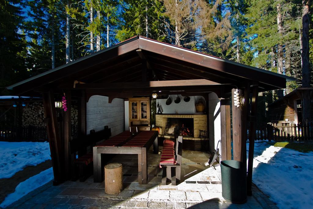 Monastery 2 Aparthotel Pamporovo Exterior foto